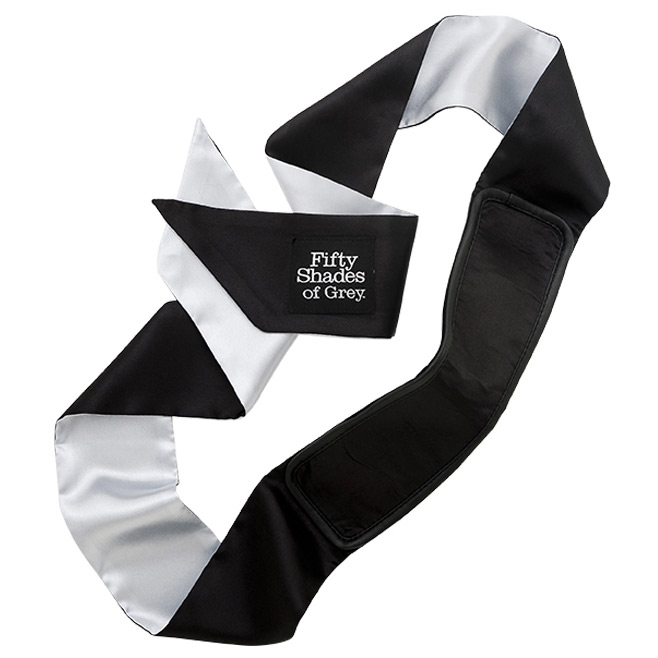 Fifty Shades of Grey Deluxe Blackout Blindfold